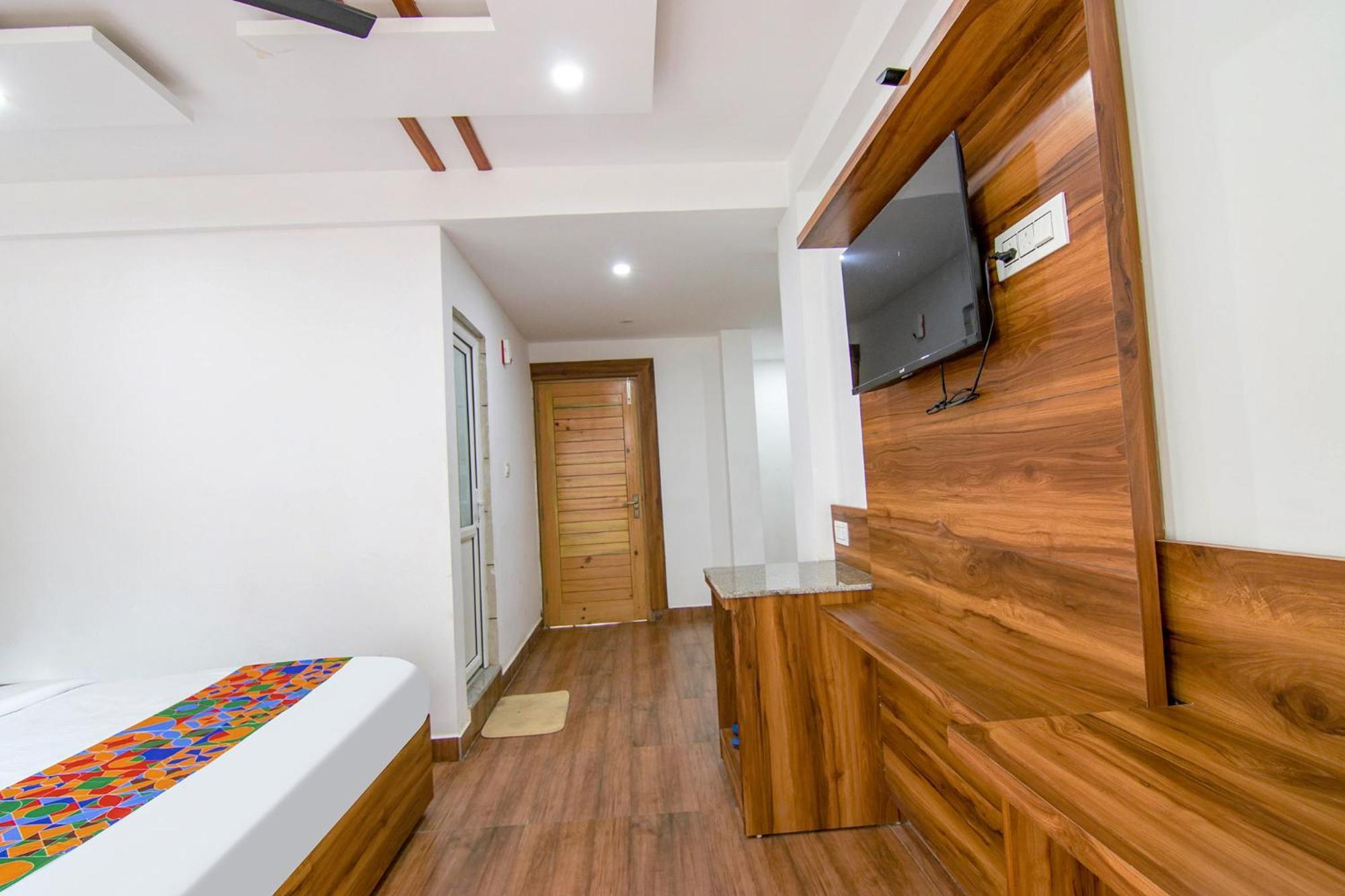 דרמסאלה Fabhotel Ayana Inn מראה חיצוני תמונה